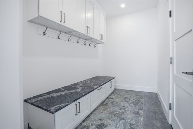 18 Magnolia Road, Natick, MA 01760