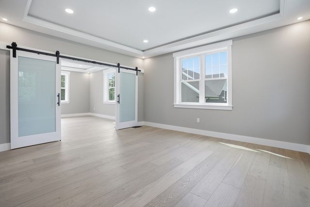 18 Magnolia Road, Natick, MA 01760