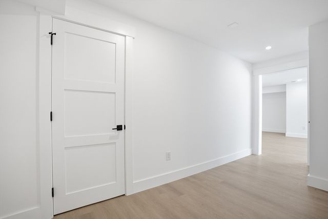 18 Magnolia Road, Natick, MA 01760