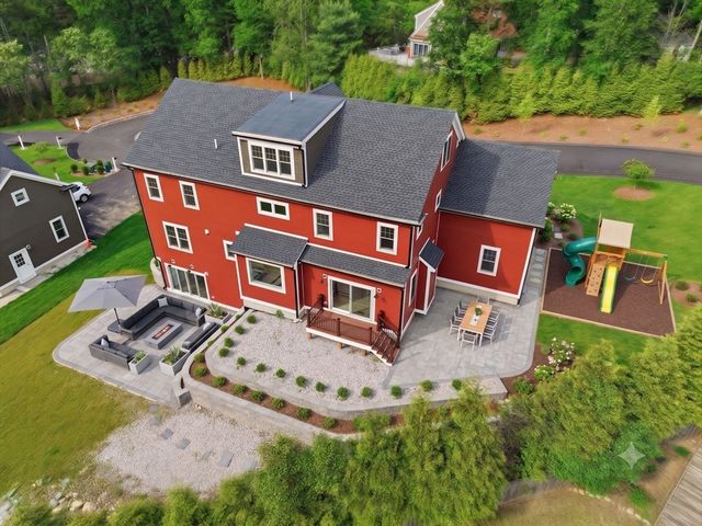 18 Magnolia Road, Natick, MA 01760
