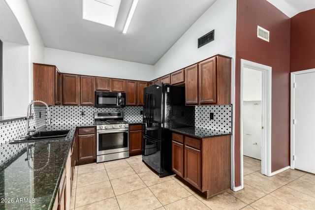 1914 N 109TH Drive, Avondale, AZ 85323