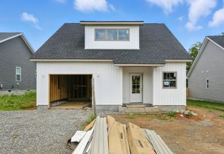 1338 Isaiah Dr, Clarksville, TN 37042