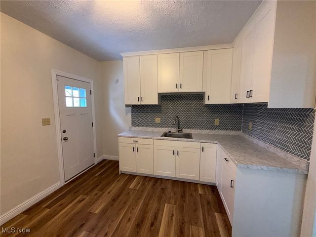 204 Atlantic Street NE, Warren, OH 44483