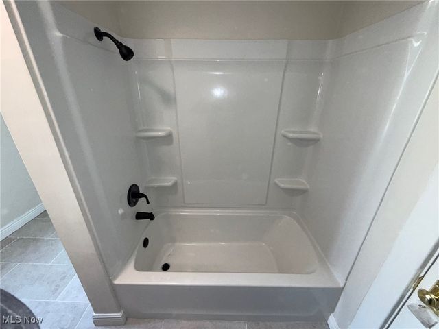 204 Atlantic Street NE, Warren, OH 44483