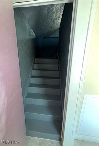 204 Atlantic Street NE, Warren, OH 44483