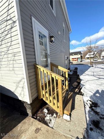 204 Atlantic Street NE, Warren, OH 44483