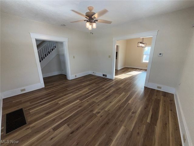 204 Atlantic Street NE, Warren, OH 44483