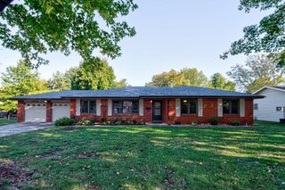 1515 W Swan Street, Springfield, MO 65807