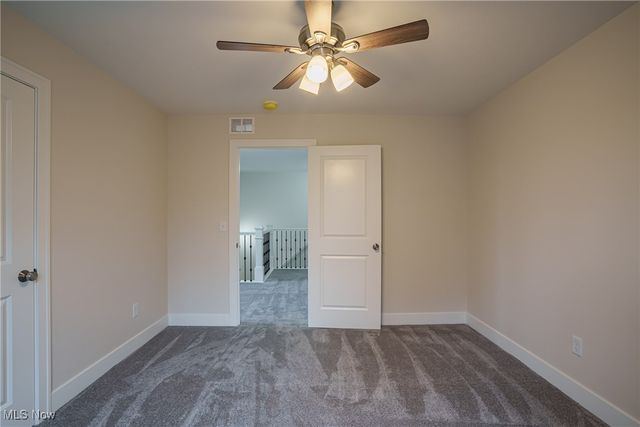 2938 S Hametown Road, Barberton, OH 44203