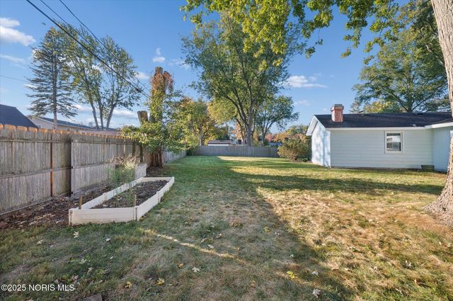 6046 Gillingham Drive, Sylvania, OH 43560