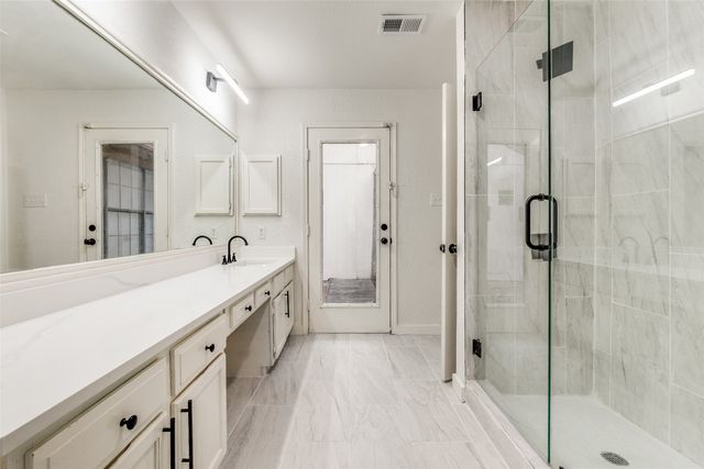 10316 Ridge Oak Street, Dallas, TX 75227