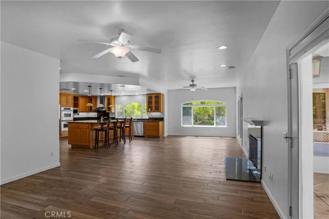 29781 Pasada Rd, Temecula, CA 92591