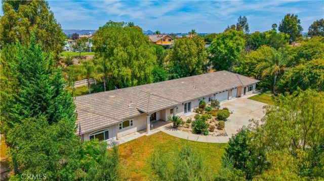 29781 Pasada Rd, Temecula, CA 92591