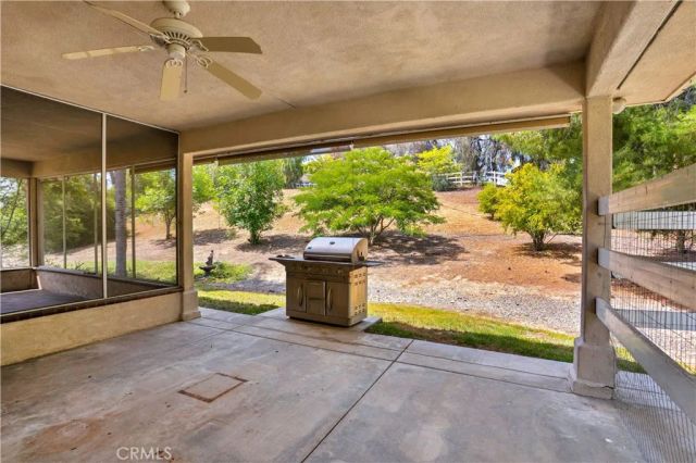 29781 Pasada Rd, Temecula, CA 92591