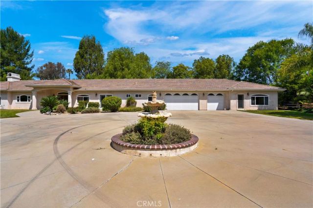 29781 Pasada Rd, Temecula, CA 92591