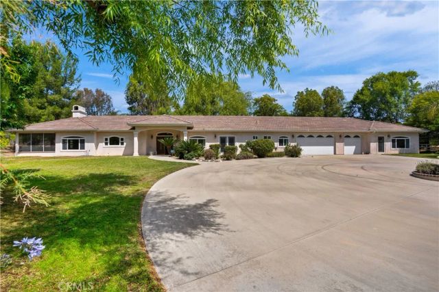 29781 Pasada Rd, Temecula, CA 92591