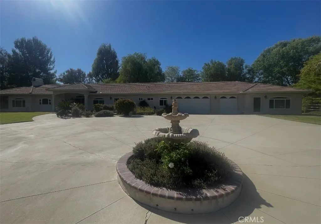 29781 Pasada Rd, Temecula, CA 92591