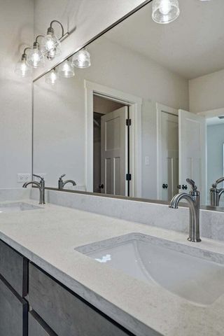 2218 Pradera Trail, Chesterton, IN 46304