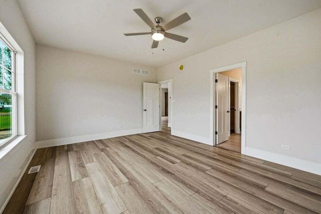 2218 Pradera Trail, Chesterton, IN 46304