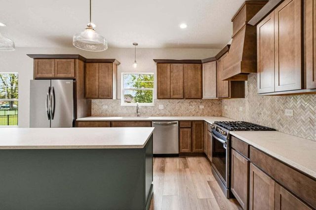 2218 Pradera Trail, Chesterton, IN 46304