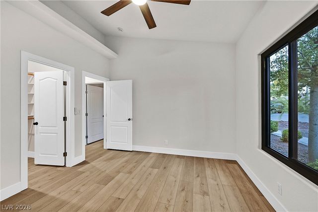 206 East Mesa Verde Lane, Las Vegas, NV 89123