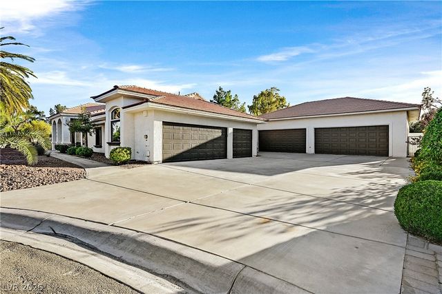 206 East Mesa Verde Lane, Las Vegas, NV 89123