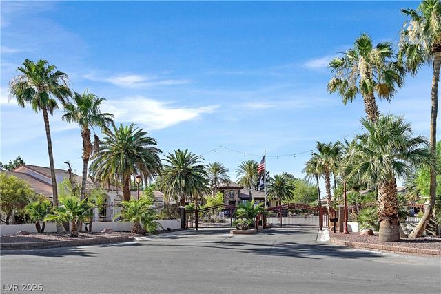 206 East Mesa Verde Lane, Las Vegas, NV 89123