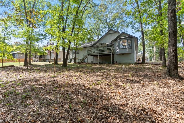 14 Runnymede Lane, Bella Vista, AR 72715