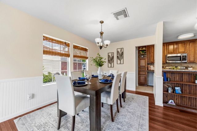 42 Lyrebird Drive, The Woodlands, TX 77380