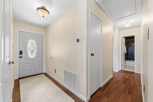 42 Lyrebird Drive, The Woodlands, TX 77380