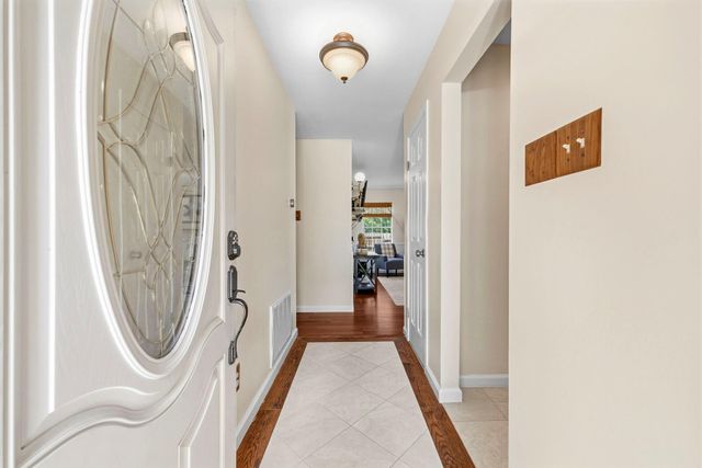 42 Lyrebird Drive, The Woodlands, TX 77380