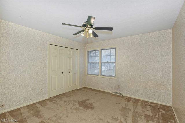 692 Davidson Drive, Highland Heights, OH 44143