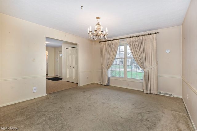 692 Davidson Drive, Highland Heights, OH 44143