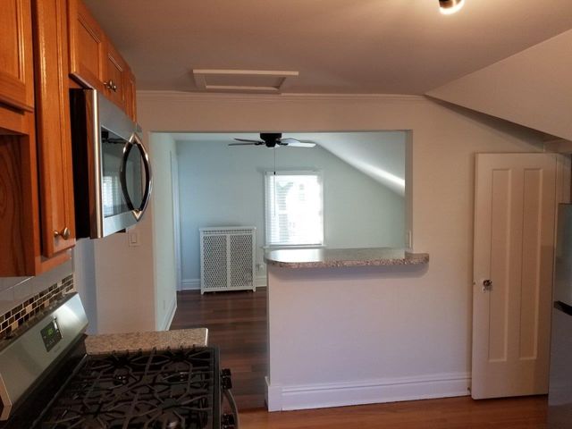 345 N ADDISON Avenue 2, Elmhurst, IL 60126