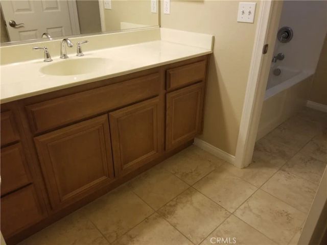 1510 Orange Avenue 1102, Redlands, CA 92373