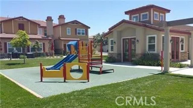 1510 Orange Avenue 1102, Redlands, CA 92373