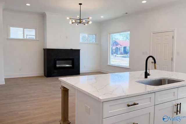 2812 8th Avenue, Huntsville, AL 35805