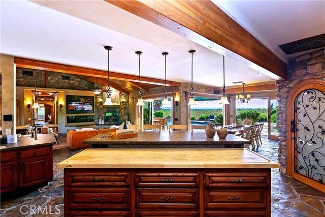 40125 Camino Del Vino, Temecula, CA 92592