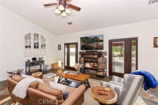 40125 Camino Del Vino, Temecula, CA 92592