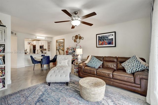 10401 W Broward Blvd 205, Plantation, FL 33324