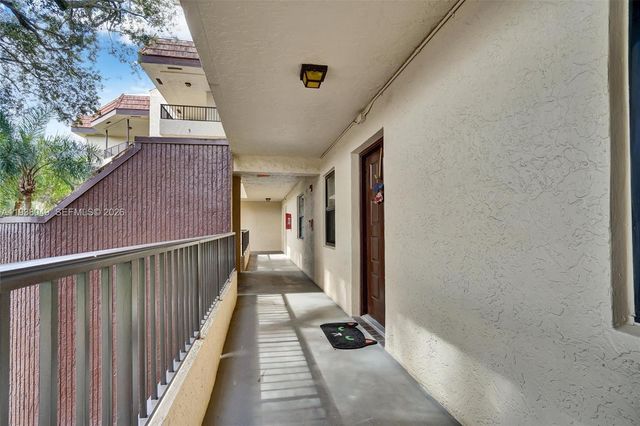 10401 W Broward Blvd 205, Plantation, FL 33324