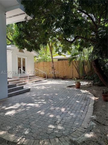 3865 Poinciana Ave, Miami, FL 33133