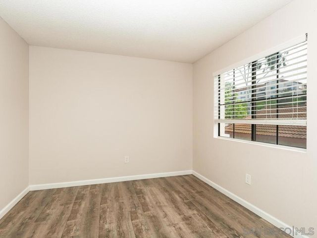 2822 Winthrop Ave, Carlsbad, CA 92010