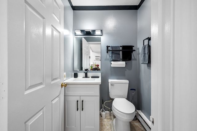 98 Eastern Ave 403, Worcester, MA 01605