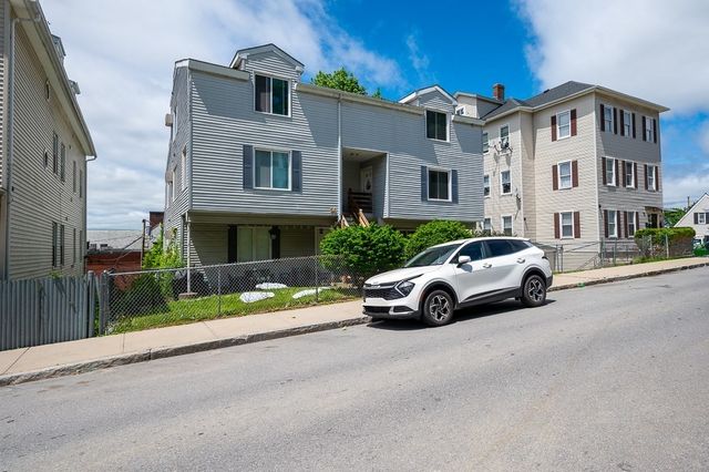 98 Eastern Ave 403, Worcester, MA 01605