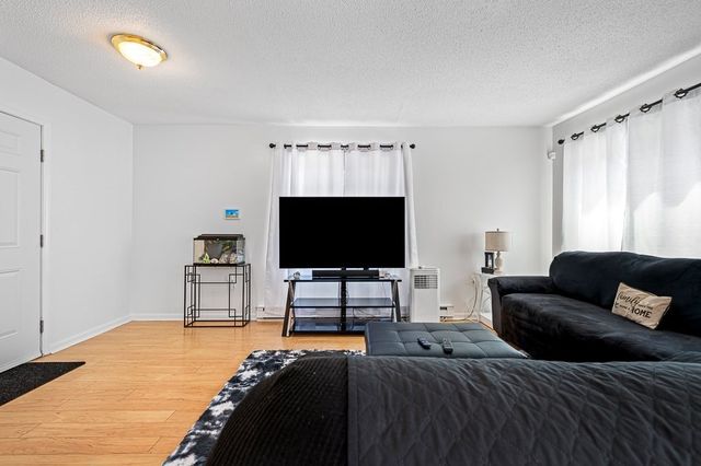 98 Eastern Ave 403, Worcester, MA 01605