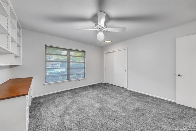 127 Meadowood Lane, San Antonio, TX 78216