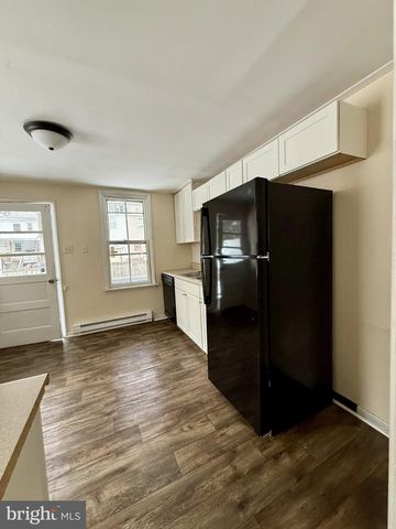 200-202 BUCKLEY ST, Minersville, PA 17954