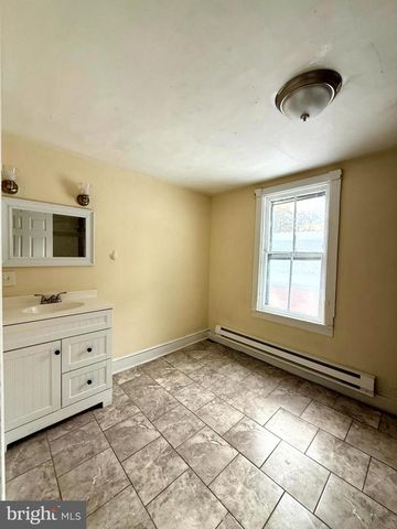 200-202 BUCKLEY ST, Minersville, PA 17954