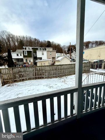 200-202 BUCKLEY ST, Minersville, PA 17954